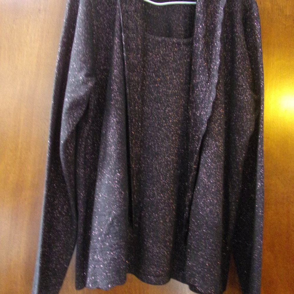Napa Valley Black/Pink Metallic Threads Twinset Lg